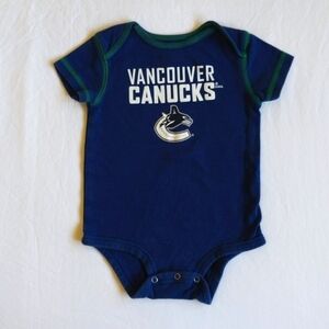 NHL Vancouver Canucks short sleeve bodysuit diaper shirt 18 months baby unisex